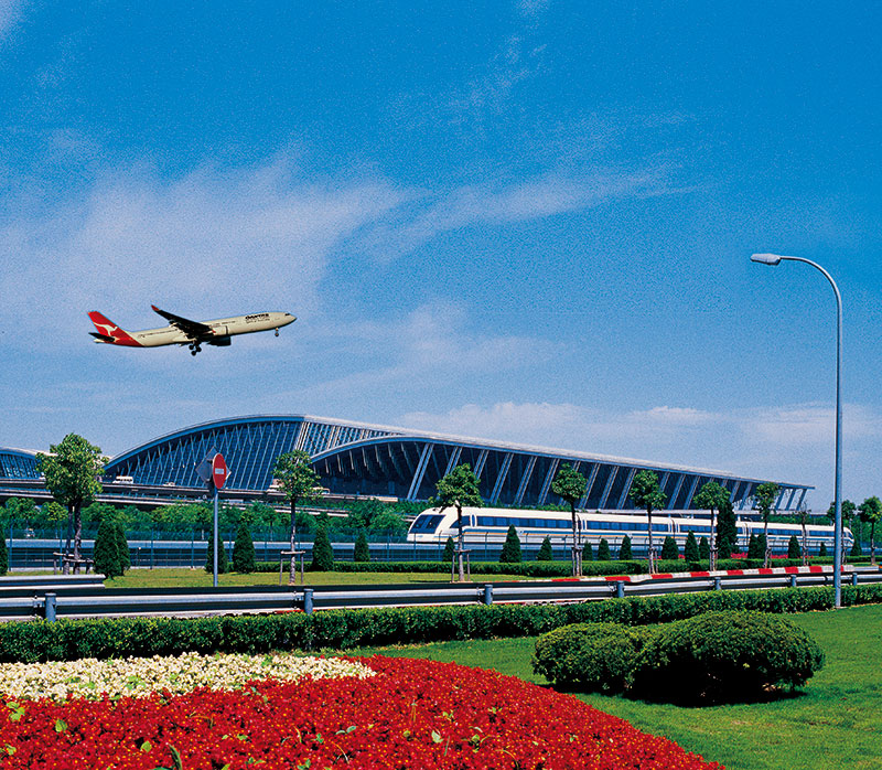 浦東機(jī)場(chǎng)吳偉宗.jpg